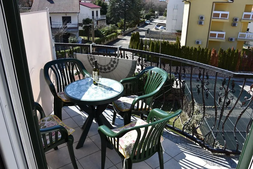 Malinska Center Apartment