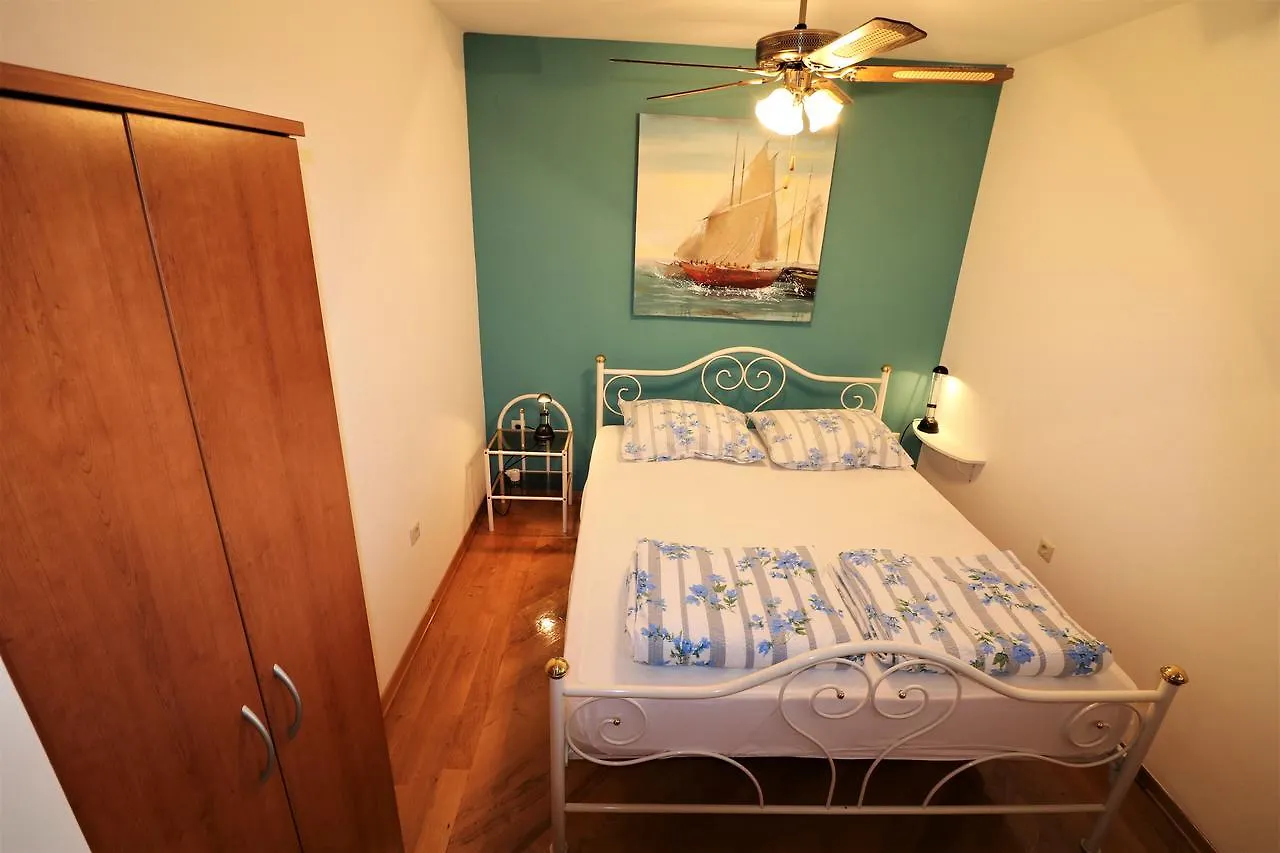 Malinska Center Apartment